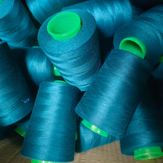 卸売 40/2 100% 紡績ポリエステル ミシン糸